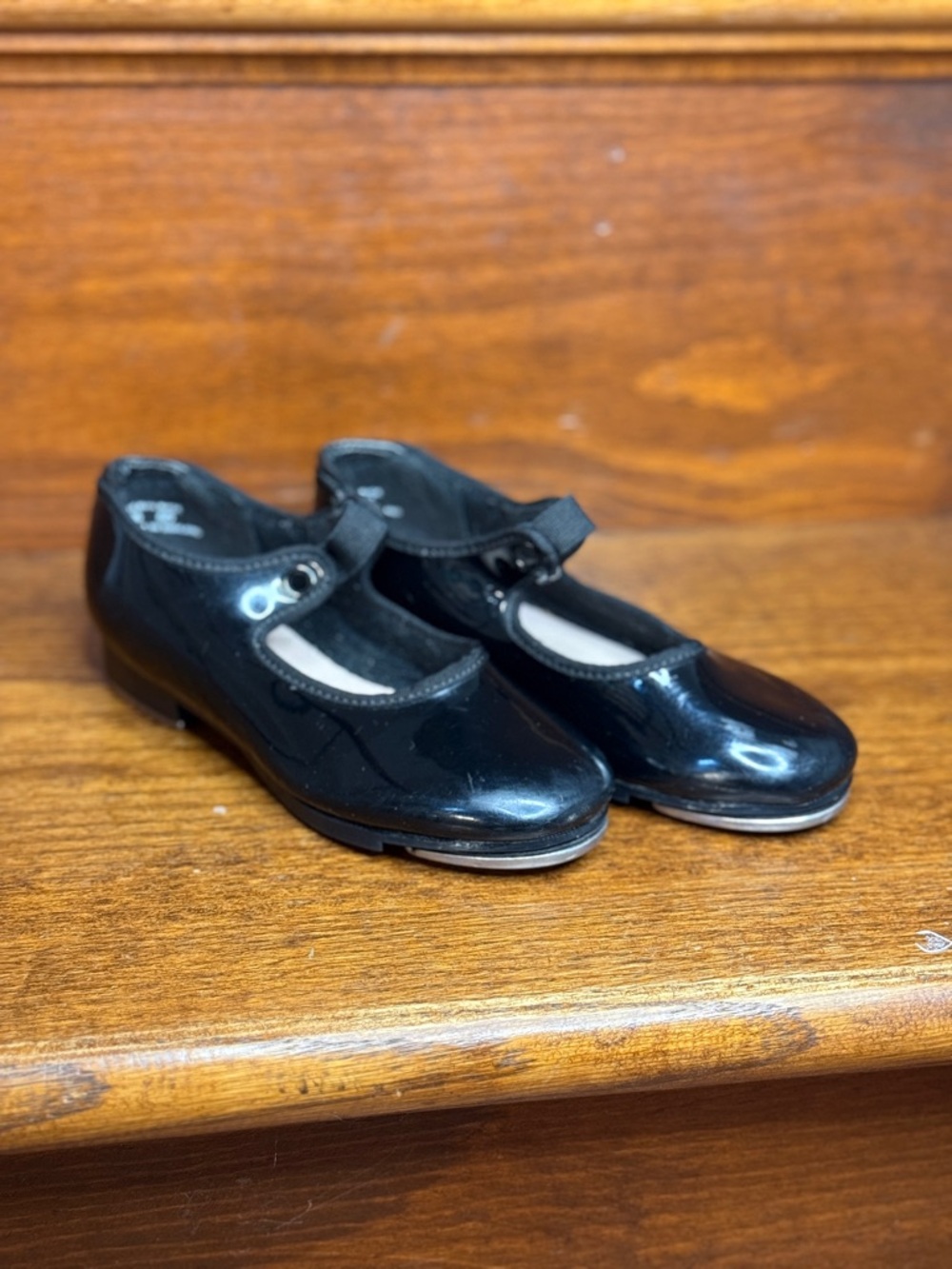 Capezio Black Tele Tone Mary Jane Tap Shoes for Kids size 11m